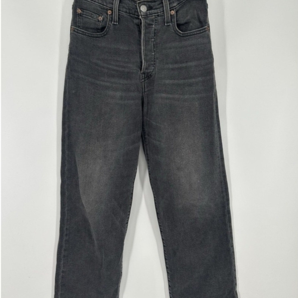 Levi's Premium Ribcage Straight Ankle 24x29 - Picture 2 of 5